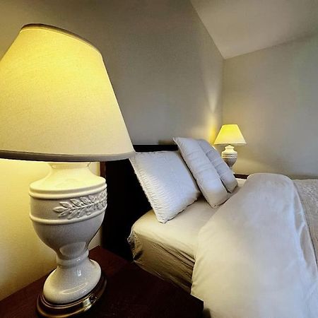 Super Cosy 8Bed & 6Bath In Vancouver Heart Near To Airport And Downtown Ngoại thất bức ảnh