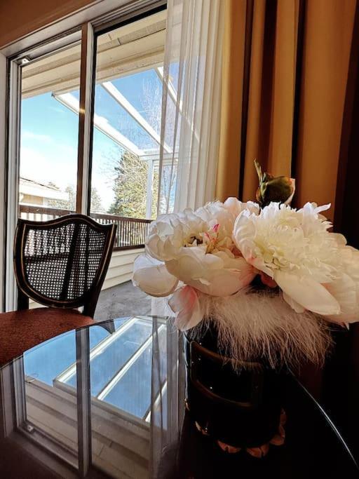 Super Cosy 8Bed & 6Bath In Vancouver Heart Near To Airport And Downtown Ngoại thất bức ảnh