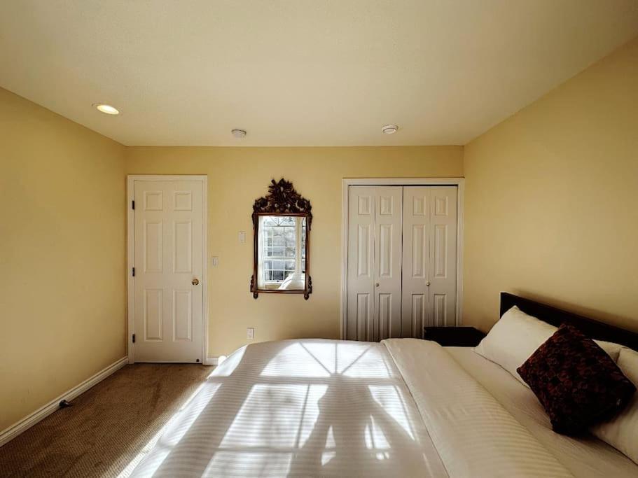 Super Cosy 8Bed & 6Bath In Vancouver Heart Near To Airport And Downtown Ngoại thất bức ảnh